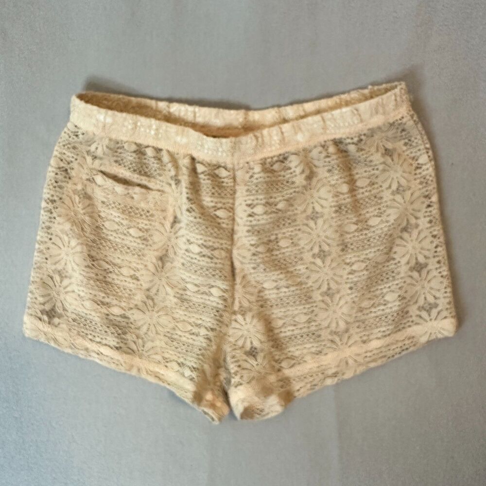JJ Malibu Lace Shorts Mini Beige Nude tone Floral Beach Open Knit Womens size‎ M